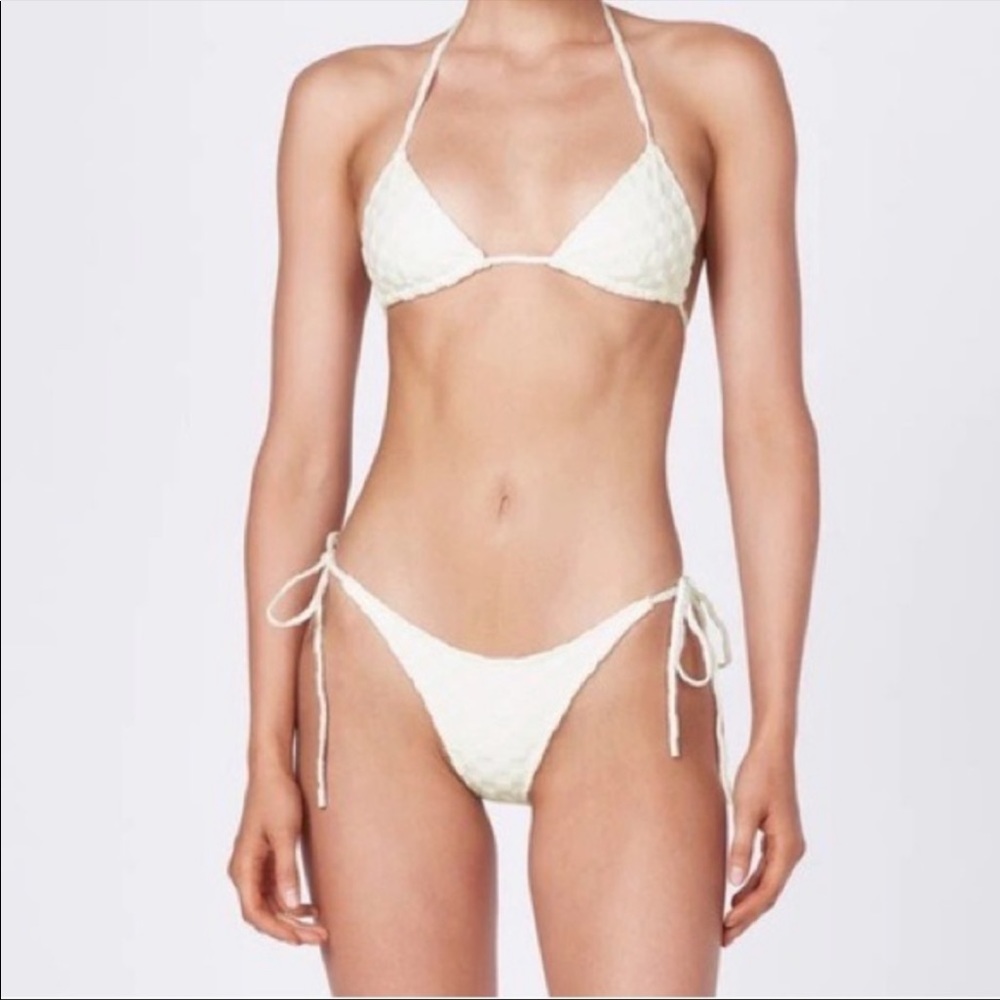 Triangl Bikini Set — Vinca Cirrus — Large Top / Medium Bottom